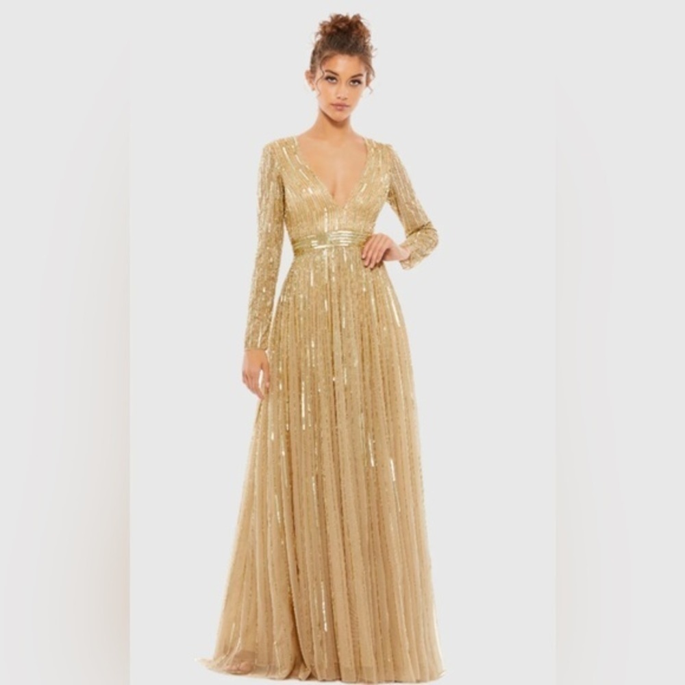NWT | Mac Duggal 4977 Taupe Gold Sequined V Neck Sleeve A Line Gown Size 4